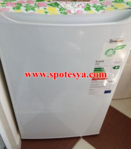 Sağlam durumda arçelik 2 kapılı eski tip buzdolabı 14 Defolu mini buzdolabı