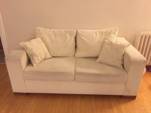 Mini polyester yuvarlak masa 2 Krem renkli koltuk takımı bekara öğrenciye uygun
