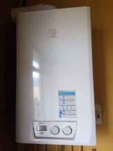 Temiz ECA Proteus 24 KW 20.000 Çift Eşanjörlü 2. El Kombi 1 Temiz vaziyette demirdöküm kombi artron H 24