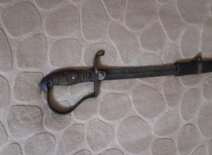 Antika köstekli saat 15 rubis orjinal isviçre malı 3 Tarihi kılıç antika değere sahip tamamen orjinal bir parça