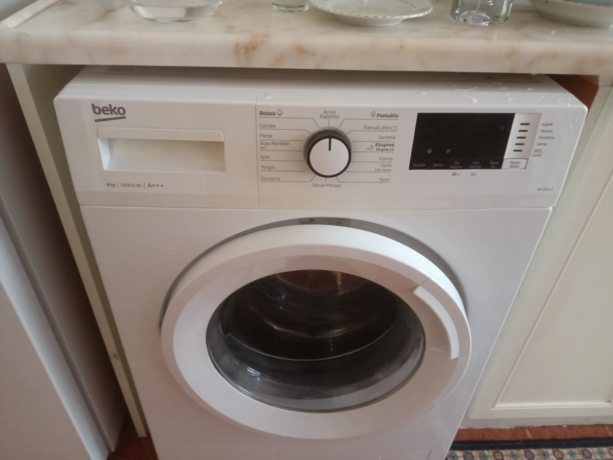 Beko A+++ 8 kilo 1000 devir çamaşır makinesi BK8101 D