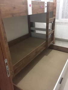 Deri kaplı ev ranzası 11 Temiz kullanılmış ikinci el ahşap ranza FİYATI: 2600 TL