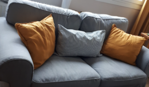 4 kapılı iki çekmeceli ucuz elbise dolabı FİYATI: 650 TL 13 Sıfır ayarında ikinci el ikea ektorp keten koltuk